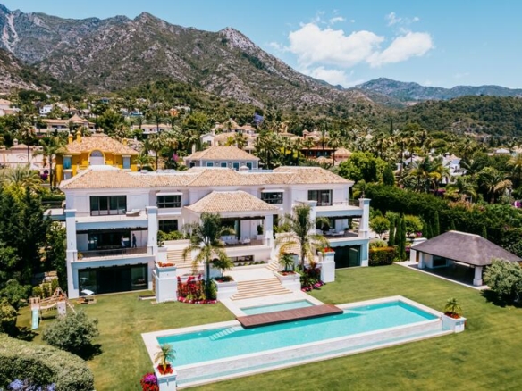 Sierra Blanca – 7B Mansion – Sea Views – Turnkey