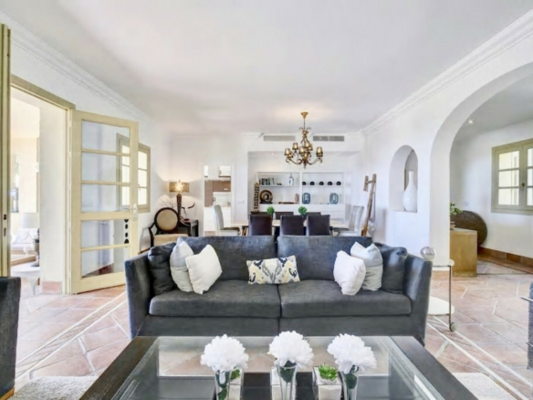 Benahavis – 🏡 Modern 4B Villa with Panoramic Views for Long Term Rental 🏡