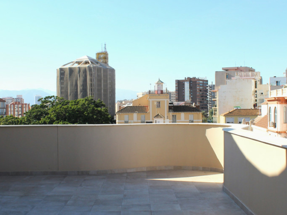 For Sale – Malaga 2-3B new Apts –  Near La Calle Larios