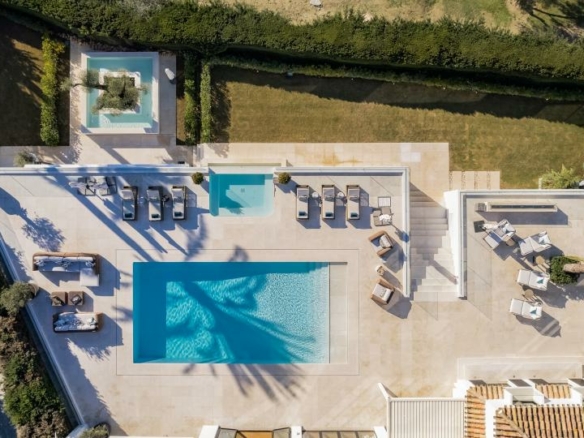 Reduced – For sale – Nueva Andalucía – 7B Villa 🏡 – 1st Line Golf -Turnkey