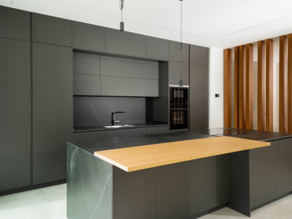 El Paraiso – Modern 4B Villa  – Near Golf