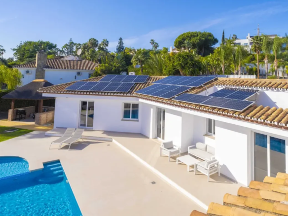 El Paraiso, New Golden Mile – 4B Villa