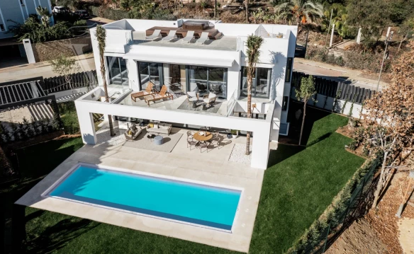 For sale  – New Golden Mile – 2 Modern Villas – Golf & Country Club 🌟