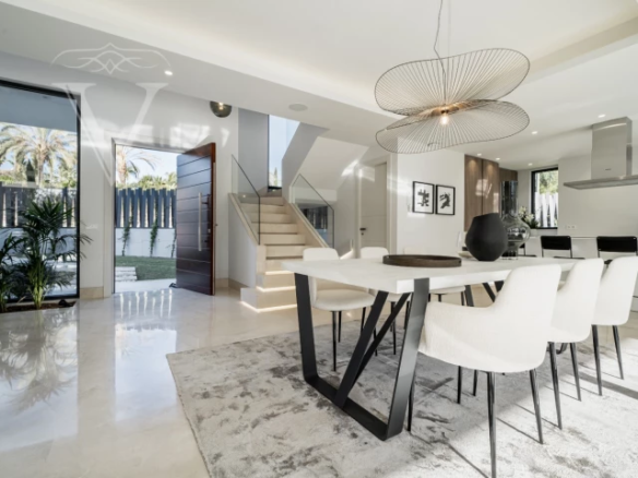 For sale  – New Golden Mile – 2 Modern Villas – Golf & Country Club 🌟