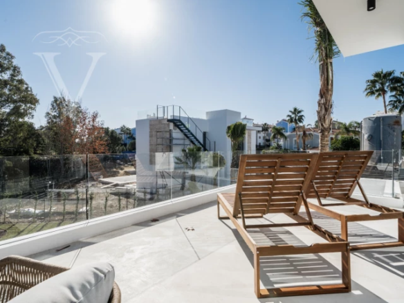 For sale  – New Golden Mile – 2 Modern Villas – Golf & Country Club 🌟