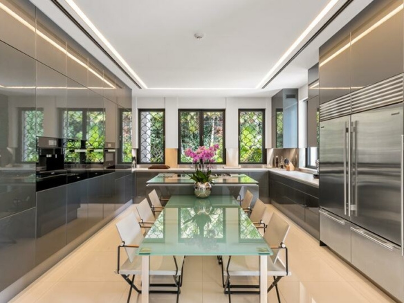 Marbella Club – 9B Mansion – Walk to Beach & Hotel