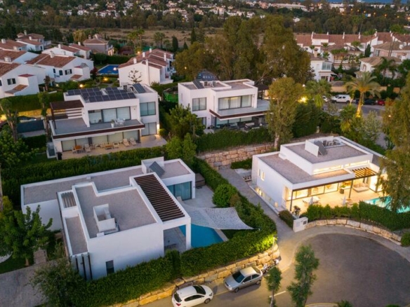 🏡 For Sale | New Home in the Heart of the New Golden Mile, Between Estepona and Marbella 🌅