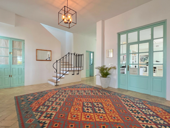 Paraiso Alto – 5B Luxury villa for sale – Sea Views