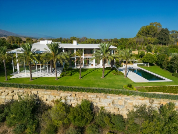 Finca Cortesin – 8B Modern Villa –  Golf Side