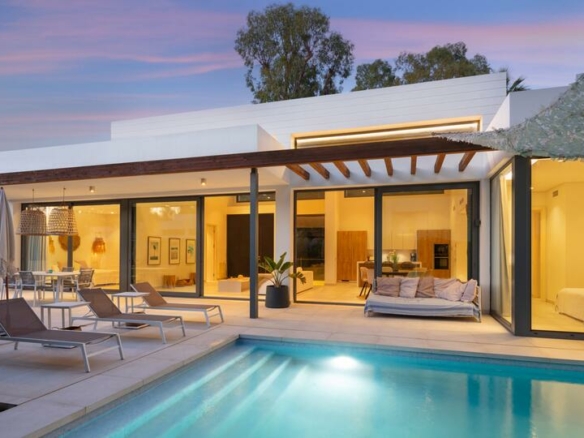 🏡 For Sale | New Home in the Heart of the New Golden Mile, Between Estepona and Marbella 🌅