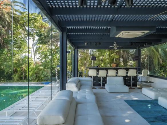 For sale 🏡 9B Modern Villa in Nueva Andalucía, Marbella 🌴