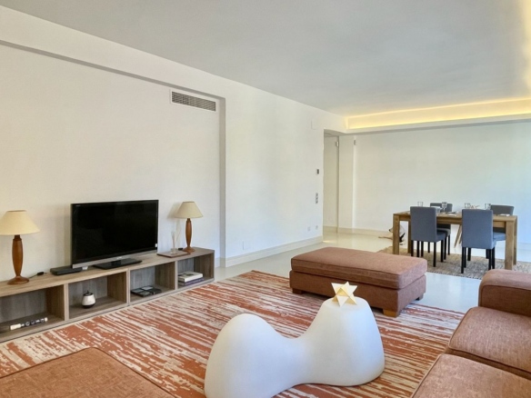 For sale – Malaga Historic Center – 3B Apt – Reformed