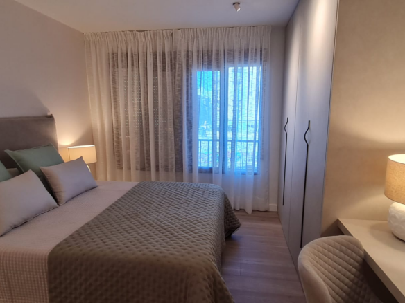 For sale – Malaga – Modern Refurbished 3B Apt in Historic Center