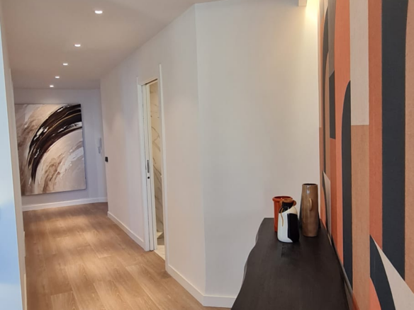 For sale – Malaga – Modern Refurbished 3B Apt in Historic Center