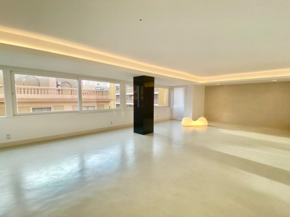 For sale – Malaga Historic Center – 3B Apt – Reformed