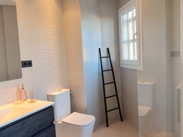 For sale – Malaga – Modern Refurbished 3B Apt in Historic Center