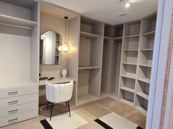 For sale – Malaga – Modern Refurbished 3B Apt in Historic Center