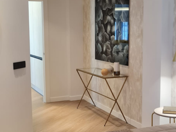 For sale – Malaga – Modern Refurbished 3B Apt in Historic Center
