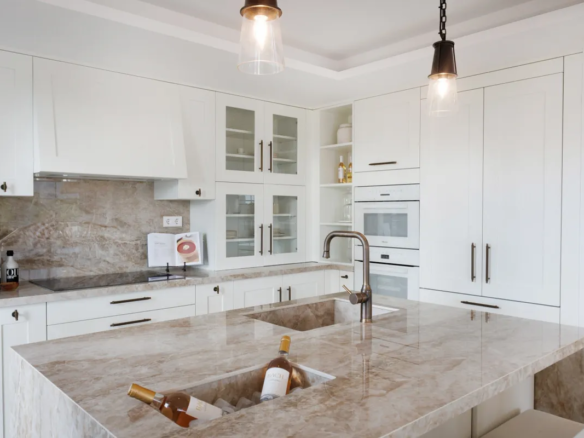 Nueva Andalucia – 5B Andalucian Villa -Turnkey