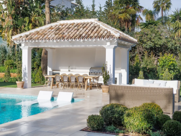 Nueva Andalucia – 5B Andalucian Villa -Turnkey