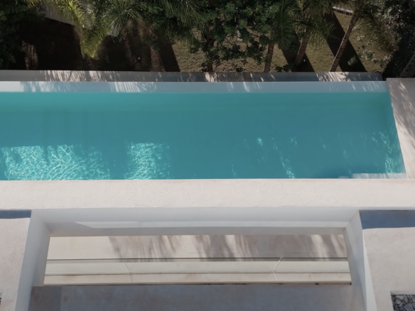 Nueva Andalucia – Modern 5B Villa – Gated – Turnkey