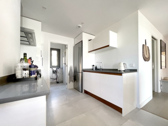 Penthouse in Hacienda del Señorio de Cifuentes Benahavis for  Rent