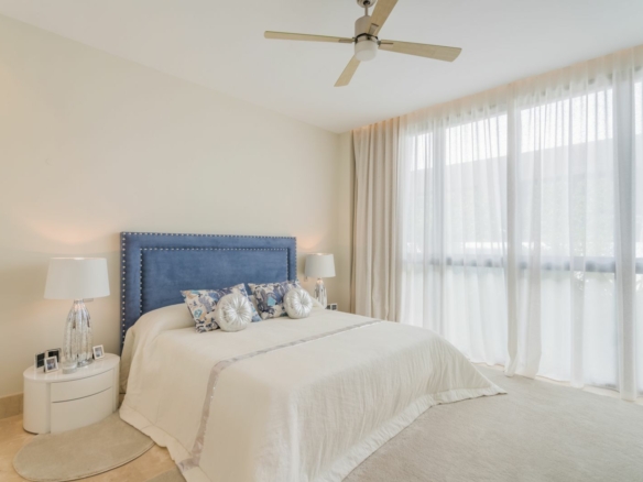 Penthouse 5 Bedrooms  in Sierra Blanca, Costa del Sol – Sea Views – Gated