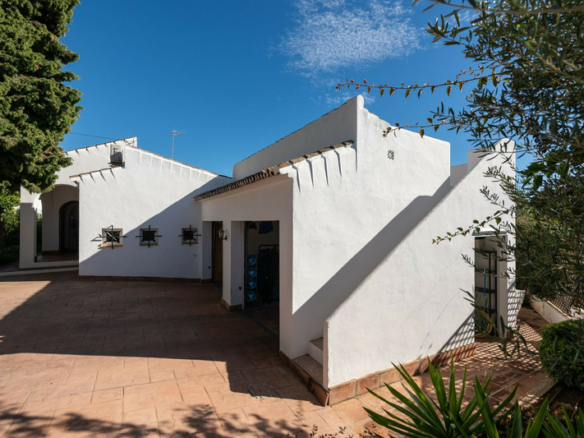 For Sale 🏡 Detached 3 Bedroom Villa  in Cabopino 🌅