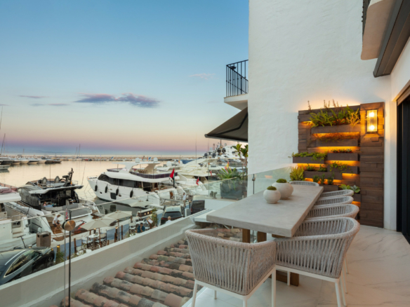For Sale & Rent – Modern 3 Bedroom Apartment, Puerto Banus, Marbella Andalucia, Marbella, Puerto Banus