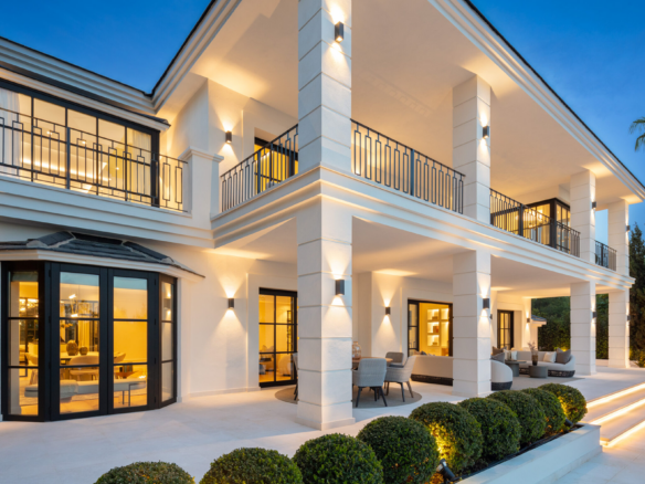 🌟 FOR SALE: EXCEPTIONAL ESTATE IN SIERRA BLANCA WITH SEA VIEWS 🌅