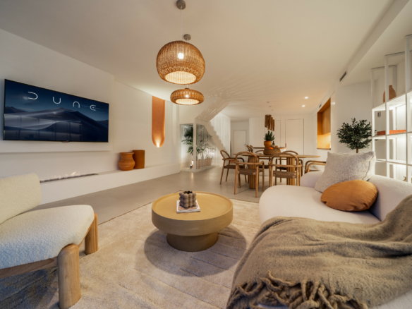 For Sale – Marbella East – Beachfront – 3 Bedrooms Townhouse