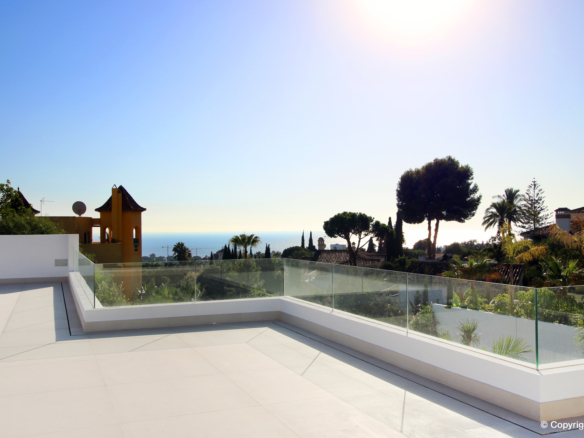 For Sale 🌟✨ New Modern Dream Villa in Marbella East! ✨🌟