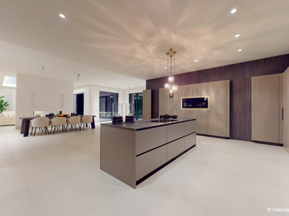 For Sale 🌟✨ New Modern Dream Villa in Marbella East! ✨🌟