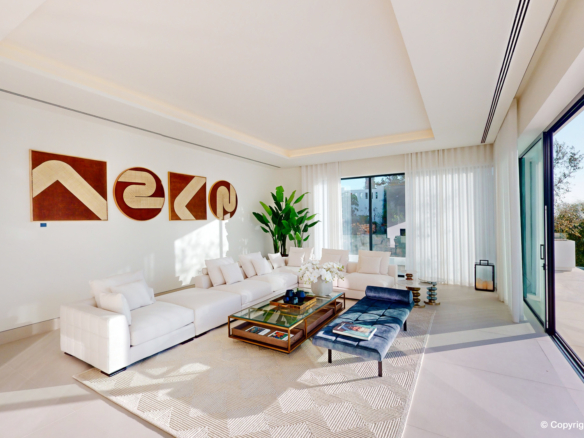 For Sale 🌟✨ New Modern Dream Villa in Marbella East! ✨🌟