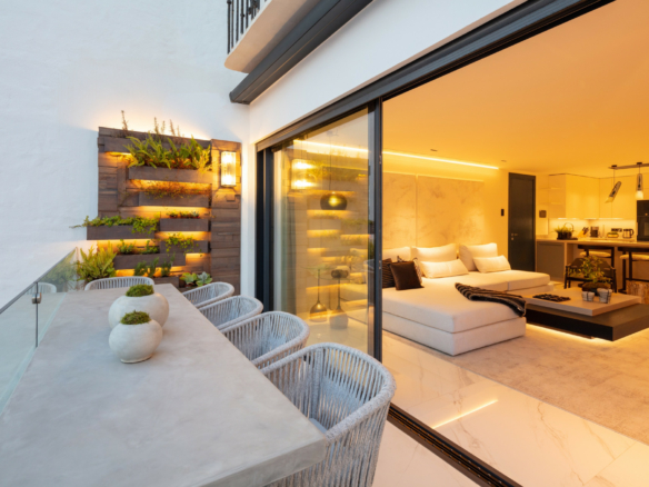 For Sale & Rent – Modern 3 Bedroom Apartment, Puerto Banus, Marbella Andalucia, Marbella, Puerto Banus