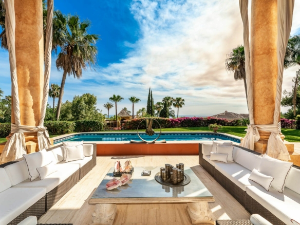 FOR SALE EXQUISITE 🏰 MANSION 🌄 WITH BREATHTAKING VIEWS 🌅 in Sierra Blanca, Golden Mile.