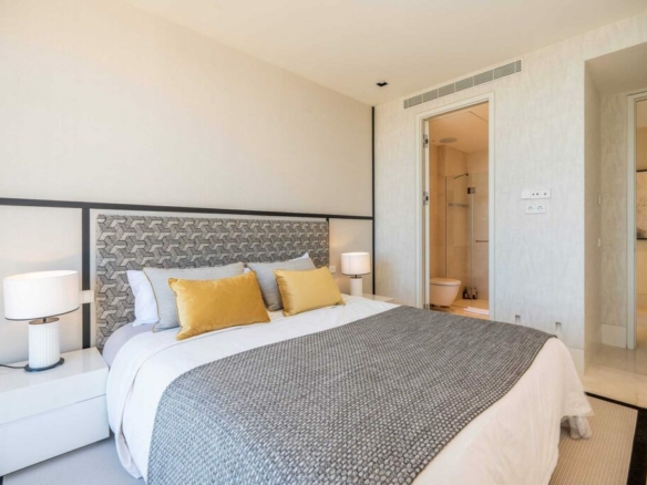For Rent – Luxurious 3-Bedroom Duplex Apartment with Spectacular Views