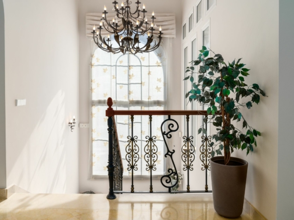 For Sale – Luxurious 7 Bedrooms Mansion in Nueva Andalucia! 🌅