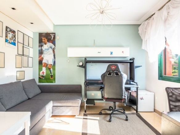 For Sale 🏡 Marbella Golden Mile, Marbella 🌅 South-west facing townhouse within walking distance to Puente Romano and the beach