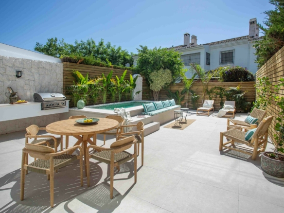🌴🏡 San Pedro de Alcántara Beachside Townhouse – Turn key