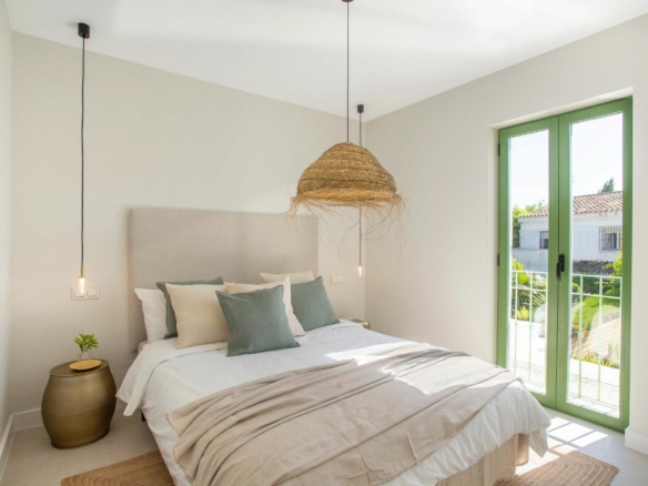 🌴🏡 San Pedro de Alcántara Beachside Townhouse – Turn key