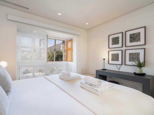 For Rent – Luxurious 4 bedrooms Duplex Penthouse in Puente Romano Resort, Marbella 🏠