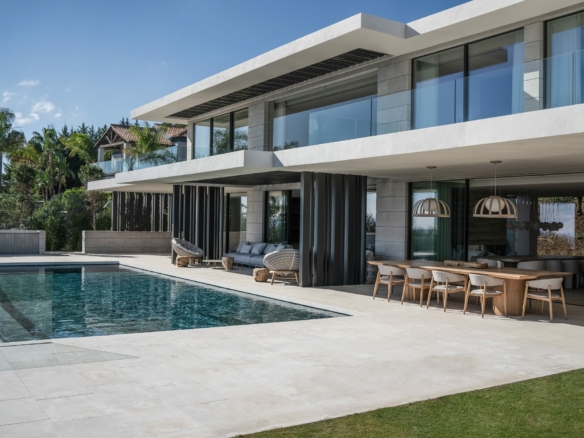 Luxury new Modern Villa with Panoramic Views in Sotogrande ! 🌴🏡