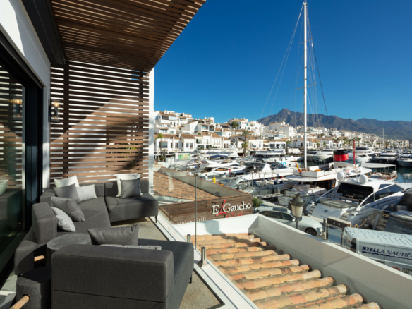For Sale & Rent – Modern 3 Bedroom Apartment, Puerto Banus, Marbella Andalucia, Marbella, Puerto Banus