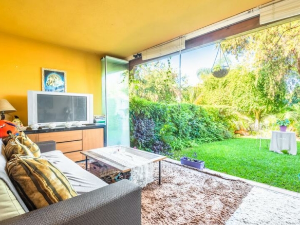 For Sale 🏡 Marbella Golden Mile, Marbella 🌅 South-west facing townhouse within walking distance to Puente Romano and the beach