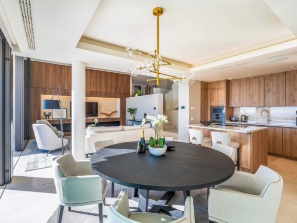 For Rent – Luxurious 3-Bedroom Duplex Apartment with Spectacular Views