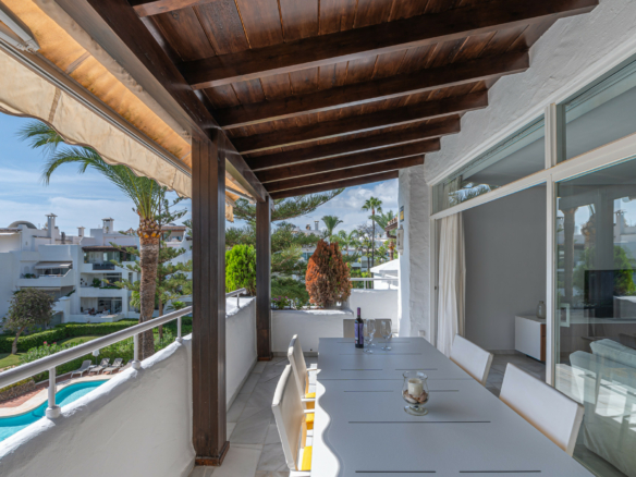 For Rent –  Luxurious Penthouse in Alhambra del Mar ✨🌴 3 Bedrooms – Walk to Beach & Marbella Town