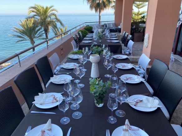 For Rent – Malibu – 3 Bedroom Duplex Penthouse -Beach front – Gated
