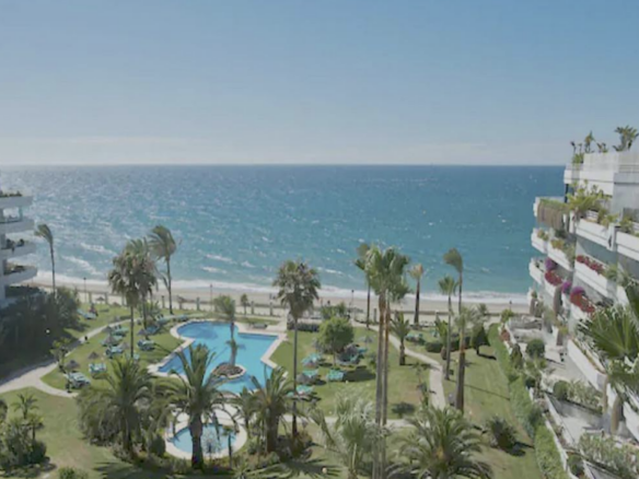 For Rent – Golden Mile –  Esmeralda Playa – 3 Bedroom Apartment – Sea views. -Gated