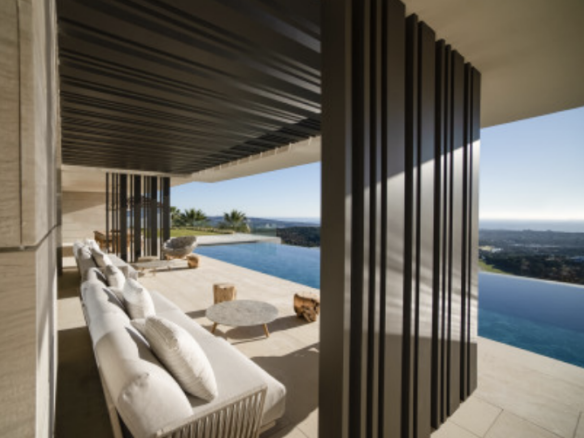 Luxury new Modern Villa with Panoramic Views in Sotogrande ! 🌴🏡